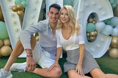 A început anul în forță! Andreea Bălan joacă într-un film cu Tzancă Uraganu, are concert la Sala Palatului și pregătește nunta cu Victor Cornea: ”Am trei rochii de mireasă” / EXCLUSIV