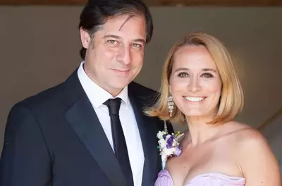 Andreea Esca a marcat într-un mod special ziua de naștere a soțul ei. Alexandre Eram a împlinit 54 de ani, iar 30 i-a petrecut alături de ea: "Ne susținem și ne admirăm reciproc"