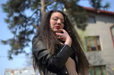 A murit Gianina Gheorghiu, cunoscută drept Chica Con Canna. Dana Marijuana dezvăluie cauza morții prietenei sale, la doar 37 de ani: "Alcoolul nu a ținut cont de toate calitățile ei nenumarate"