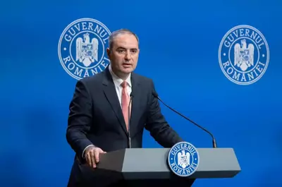Cine este Alexandru Nazare. Actualul ministru de Finanțe are 46 de ani și este logodit cu artista Maria Mihali