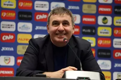 Cum arată casa modestă, din comuna Săcele, în care a copilărit Gigă Hagi: "Am ţinut să-i duc acolo şi pe copiii mei când au crescut!"/ Cui i-a donat "Regele" locuința