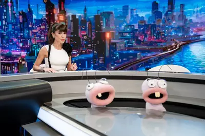 Cine sunt Scamă și Blană, furnicuțele din emisiunea lui Denise Rifai. Două nume cunoscute din stand-up dau voce personajelor