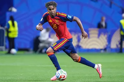 Românul care l-a întrecut pe Lamine Yamal în clasamentul celor mai tineri marcatori de la Cupa Mondială. Avea 18 ani când a scris istorie în fotbal