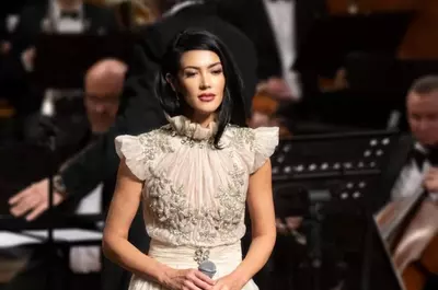 Mezzosoprana Andreea Dell Uomo, fosta iubită a lui Dan Bitman, susține că este hărțuită de o colegă de la Opera din Brașov: "Când mă dezbrăcam, a pus telefonul să mă înregistreze. Am aflat mai târziu, la Poliție, unde mi-a făcut plângere"