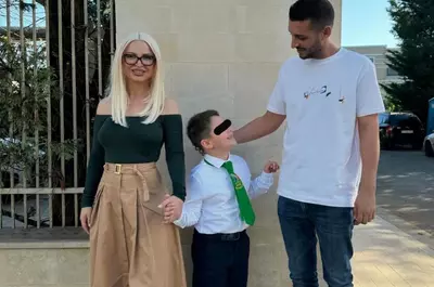 Alessia, în război cu tatăl copilului ei: "Îmi plătește pensia alimentară de 450 de lei. Școala la care merge costă 3500 de lei"
