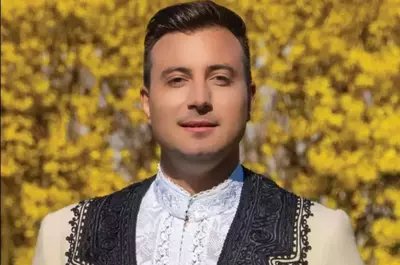 Valentin Sanfira spune că trădările și probleme l-au făcut mai puternic: "Viața m-a dus, în ultima perioadă, să simt atâtea lucruri încât e greu să mă mai poată doborî cineva"