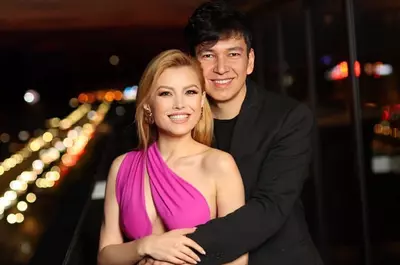 Poveste de dragoste ca în filme! Elena Gheorghe, mesaj emoționant pentru soțul ei, Cornel Ene, la 14 ani de la nuntă: „Cu tine de mână nu mi-e frică de nimic!”