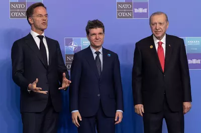 Ce cadou a primit Nicușor Dan de la președintele Turciei, Recep Erdogan, la summitul NATO de la Ankara: "Va fi păstrat în cadrul Serviciului de Protecţie şi Pază"