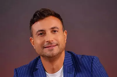 Valentin Sanfira, dezvăluiri emoționante la aproape jumătate de an de la divorțul de Codruța Filip: „M-a îngenuncheat viața, mi-a rupt bucăți din suflet, am căzut, dar nu am rămas jos”