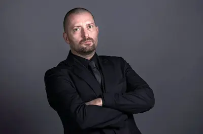 Cine este Daniela Niculescu, fosta soție a lui Cheloo de la Asia Express. Au fost căsătoriți cinci ani, au un băiat împreună și au divorțat cu scandal, în 2012