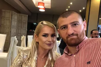 Motivul pentru care Cătălin Moroșanu și soția lui, Georgiana, locuiesc în orașe diferite, după 24 de ani de căsnicie: "Dacă vrea să facă ceva, eu nu comentez"