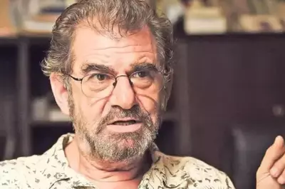 Florin Zamfirescu, apariție rară la un eveniment monden. Premiat pentru excelență, actorul a surprins cu noul său look, la 77 de ani: „Bine ar fi să fie aici o parte din studenții mei”