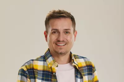 George Tănase, surprins de paparazzi alături de noua iubită la o lună de când a anunțat divorțul! Cum s-au afișat împreună cei doi îndrăgostiți