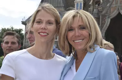 Wow, cum s-a afișat fiica lui Brigitte Macron cu iubitul de 22 de ani. E tănăr, frumos, îndrăgostit, dar stai să vezi cu ce se ocupă