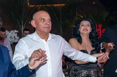 Au apărut detalii incredibile despre divorțul lui Florin Prunea! Cine e actuala iubită, femeia cu care s-a afișat oficial, și de când ar fi împreună. Reacția Lidiei Prunea e devastatoare