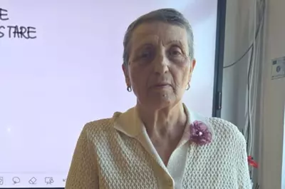 Povestea profesoarei de Chimie care la 79 de ani încă mai predă la clasă