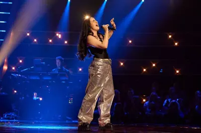Teodora Sava, prima româncă ajunsă la „The Voice UK”, a întors toate cele 4 scaune. Are 24 de ani și a plecat din Piatra-Neamț pentru muzică: „Este cel mai mare vis al meu”