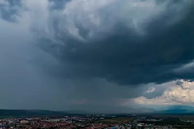 Prognoza meteo pentru următoarele 2 săptămâni anunță furtuni în mai multe zone: cum va fi vremea în perioada 6–19 iulie 2026