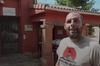 Cum economisește Fernando 700 de euro pe lună, în Spania: „Vorbesc singur de nevoie”