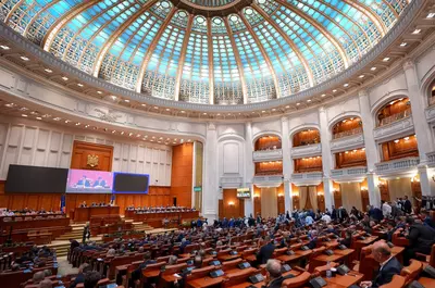 Cine este deputatul care a dat singurul vot împotriva legii privind femicidul: este o femeie