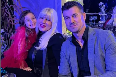 WOW! Neașteptat ce a decis Elena Udrea să facă în Postul Crăciunului: „De trei ori pe zi...”. Unii o blamează, alții o felicită, comentariile curg cu miile