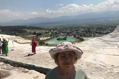 Ultima oră, au anunțat acum, a murit una dintre cele mai bogate românce! Soțul iubit a fost martor la tragedie. Medicii au încercat zeci de minute să o resusciteze, dar în zadar.