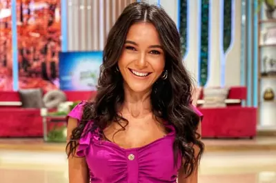 Gata, a apărut, viața merge înainte după ce toată țara a judecat-o! Ruxandra Luca, prima apariție după scandalul imens în care se află, după partida de amor din benzinărie. Ce decizie au luat șefii de la “Neatza”