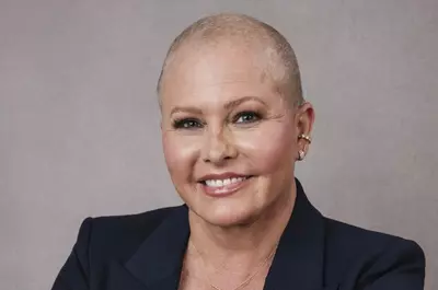 Superba actriță, iubită de toți românii, se luptă pentru viața ei, iar motivul este sfâșietor. Toată lumea se roagă pentru ea. Imaginile durerii