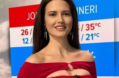 SECRETUL tenului impecabil al Iuliei Pârlea! Vedeta PRO TV respectă cu sfințenie o rutină de îngrijire și merge lunar la tratamente. Ce face pentru a arăta atât de bine