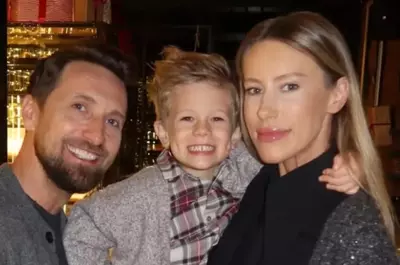 „Nu ieși așa din casă!”  Gabriela Oțil i-a criticat dur ținuta soțului ei, dar replica micuțului Tiago a lăsat-o fără cuvinte: „Ieși așa, mami e...”