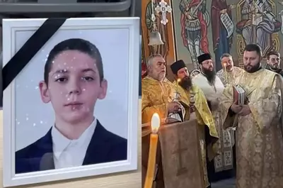 Imaginile durerii de la înmormântarea lui Matei, fiul preotului care a murit în ziua de Bobotează! Mama și fratele său se află în continuare în stare gravă la spital