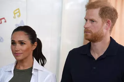 Harry și Meghan, încă o zi de „turneu regal”. Cum se dau în spectacol cei doi
