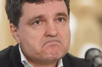 Amenzi de până la 50.000 de lei pentru românii care își închid balconul fără acte. În ce condiții se poate dubla impozitul pe apartament