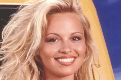 Pamela Anderson a împlinit 59 de ani și își amintește despre episoadele de violență domestică și întâlnirea controversată cu Vladimir Putin