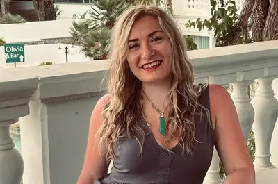 O româncă face carieră în Marea Britanie în lawtech. Alexandra Tudan: „Cele mai profunde transformări apar când avem curajul să ieșim din zona de confort”