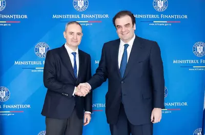Cine e nașul lui Alexandru Nazare: ministrul Finanțelor din România se căsătorește azi
