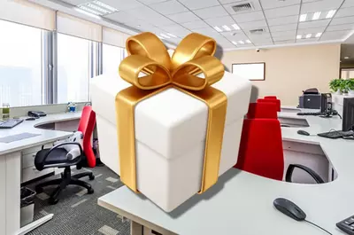 S-au stabilit PRIMELE DE CRĂCIUN. Cine primeşte 1.000 de lei, cine vouchere-cadou!