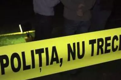 Femeie, moartă în frig după ce a fost bătută și dată afară din casă de concubin. Avea 36 de ani