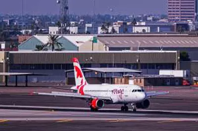 Panică într-un avion! Pasagerii au auzit zgomote și țipete din compartimentul de cală: ”Nu am mai pățit așa ceva în viața mea”