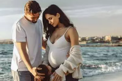 Un fotbalist de la Naționala României a devenit tată a doua oară! S-a căsătorit vara trecută cu soția lui