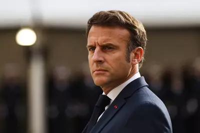 Macron: Dialogul cu Putin ar trebui să aibă loc fără „prea mulți interlocutori, să fie un mandat clar”