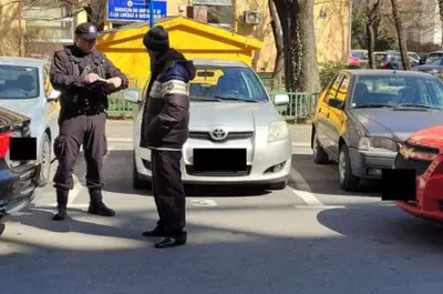 Poliția Locală București îi avertizează pe șoferi: Nu mai dați bani parcagiilor de ocazie
