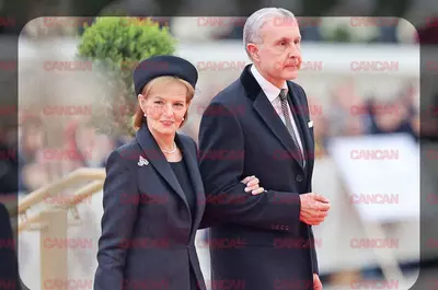 Ce a făcut mulțimea când Principesa Margareta și Principele Radu au ajuns la sfințirea Catedralei Mântuirii Neamului