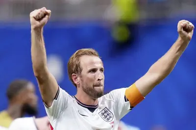 Singurul fotbalist român care a fost coleg cu Harry Kane, câștigătorul Balonului de Aur 2026