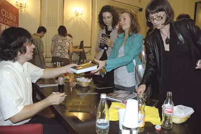 Clubul de Carte ELLE