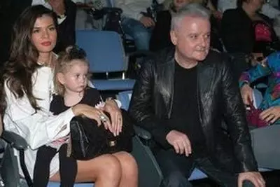 Ping-Pong-intre-Irinel-si-Monica-Irina-Columbeanu-custodia-incredintat-judecatori-buftea-tata-fetita-mama-foto-agerpres.ro_