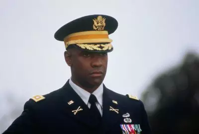 Curaj în linia întâi - Denzel Washington