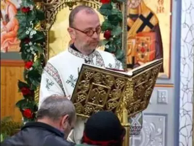 Ovidiu Cuncea preot