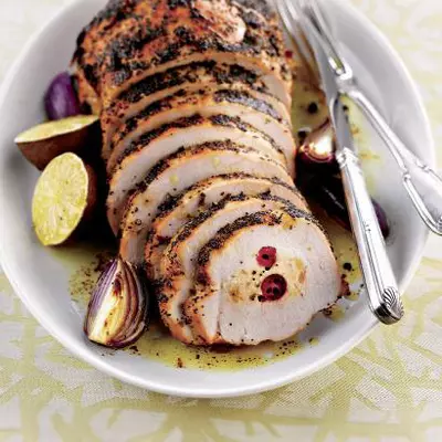 Ruladă de porc cu struguri