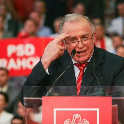 iliescu-ion-2